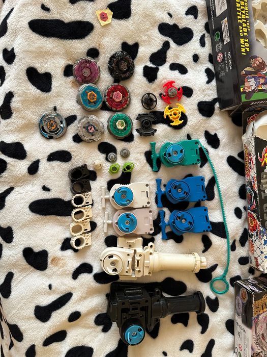 Бейблейдове 1111