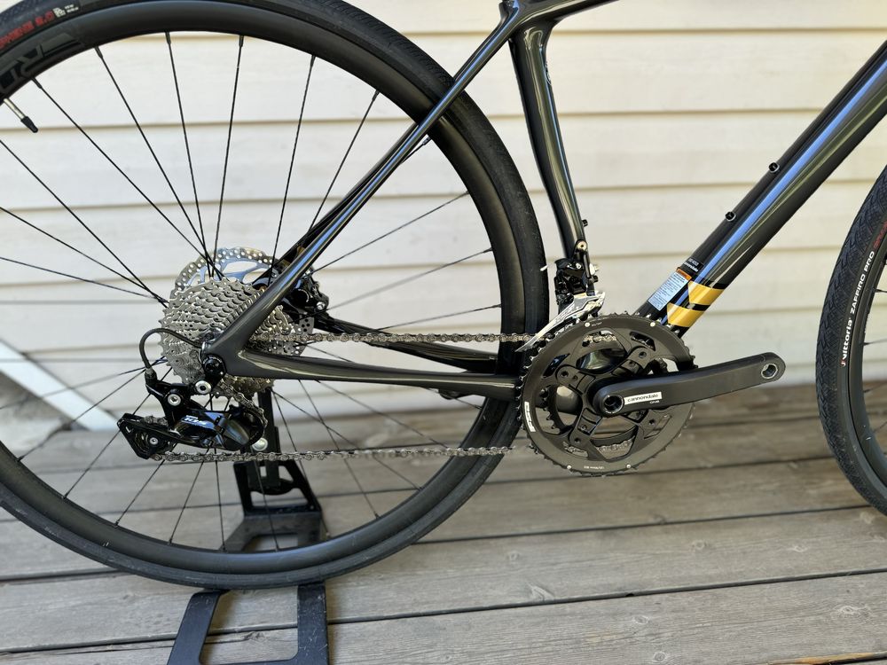 Карбонов велосипед Cannondale Synapse