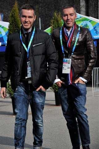 Оригинално зимно яке с гъши пух Dsquared2. Цвят черен. Размер S-M (46)