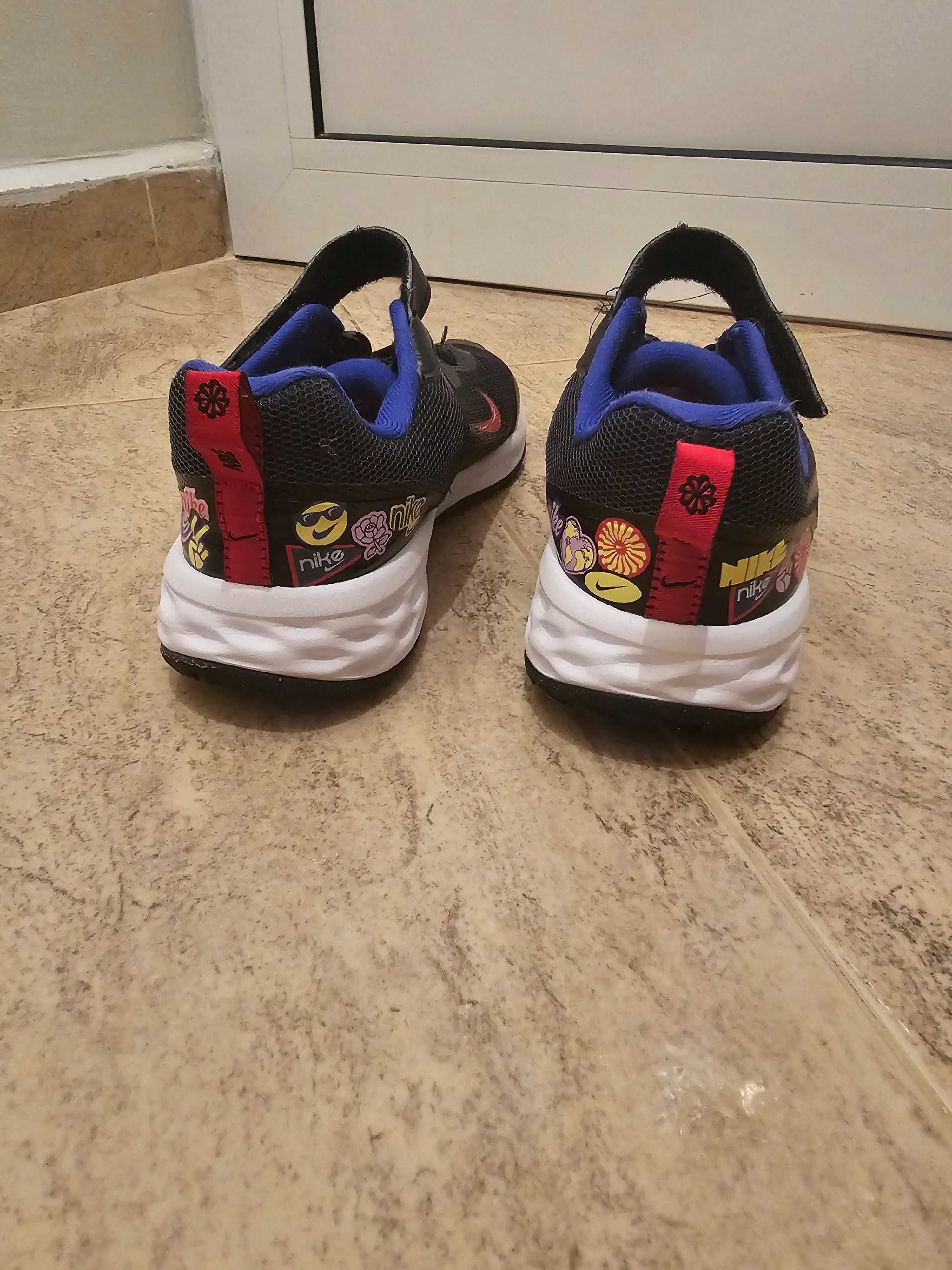Детски кецове Nike 33.5 номер
