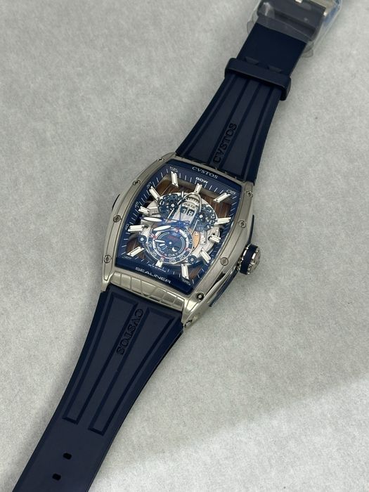 CVSTOS Sealiner GMT – Чисто нов!