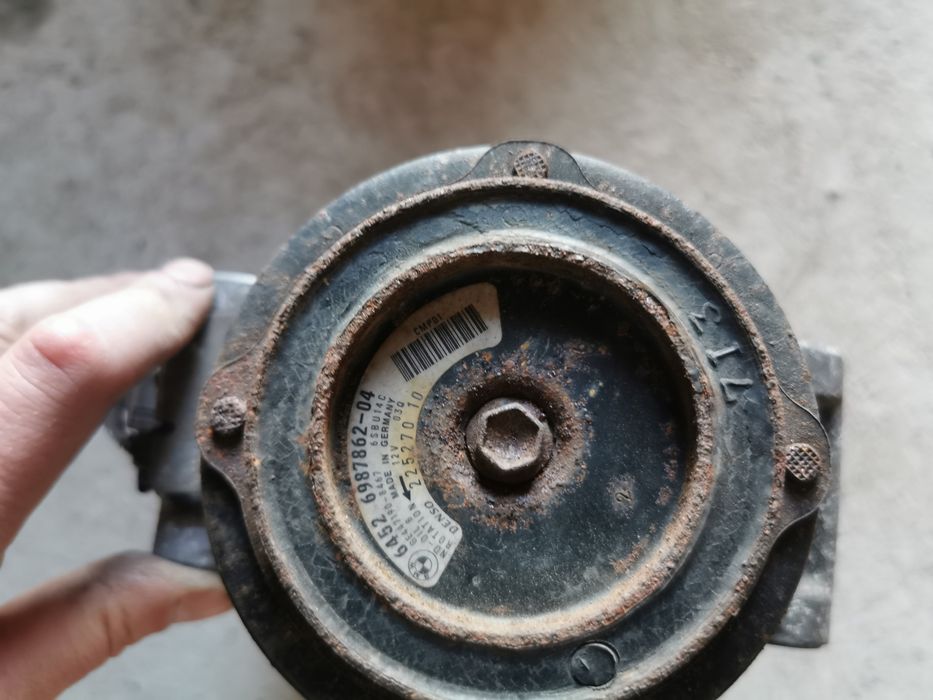 Compresor ac clima 2.0 bmw e90 e91 e92 e93 e84 e87 e81 e88 e82 2011