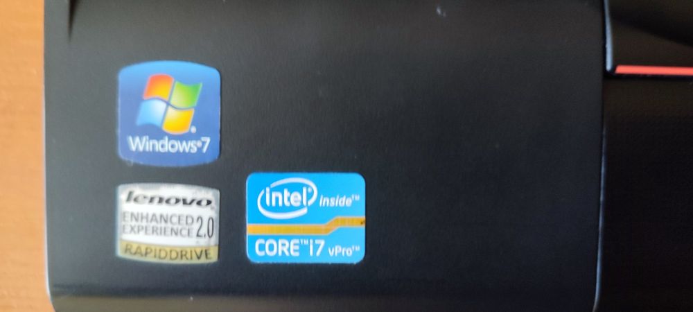 Продавам лаптоп Lenovo Core i7