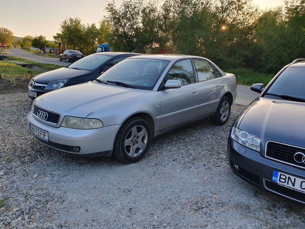 Vând Audi A4 B5