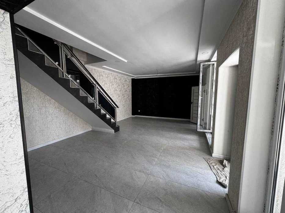 Коттедж в Мирабаде — авторский проект, 200 м², 2 сотки!