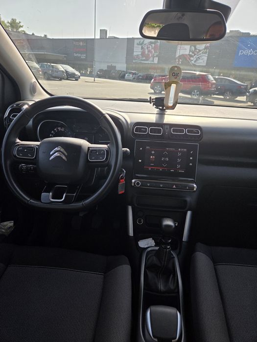Proprietar vând Citroen c3 aircros 1,2benzina,anul 2020