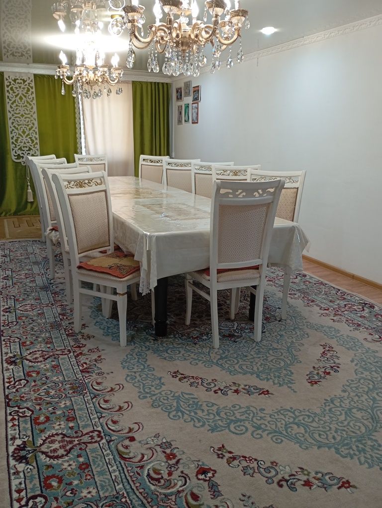 Продам дом, из 6-ти комнат.