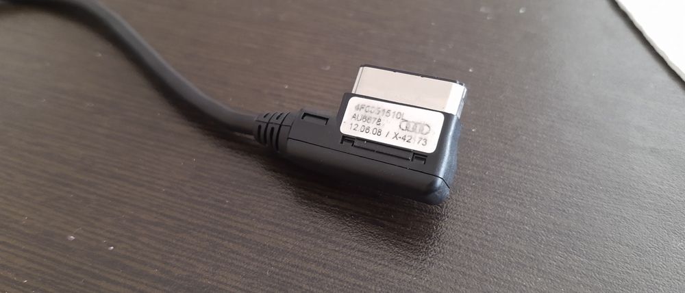 Оригинален мултимедиен кабел за VAG груп Mitsumi, Audi, Shkoda,VW,Seat