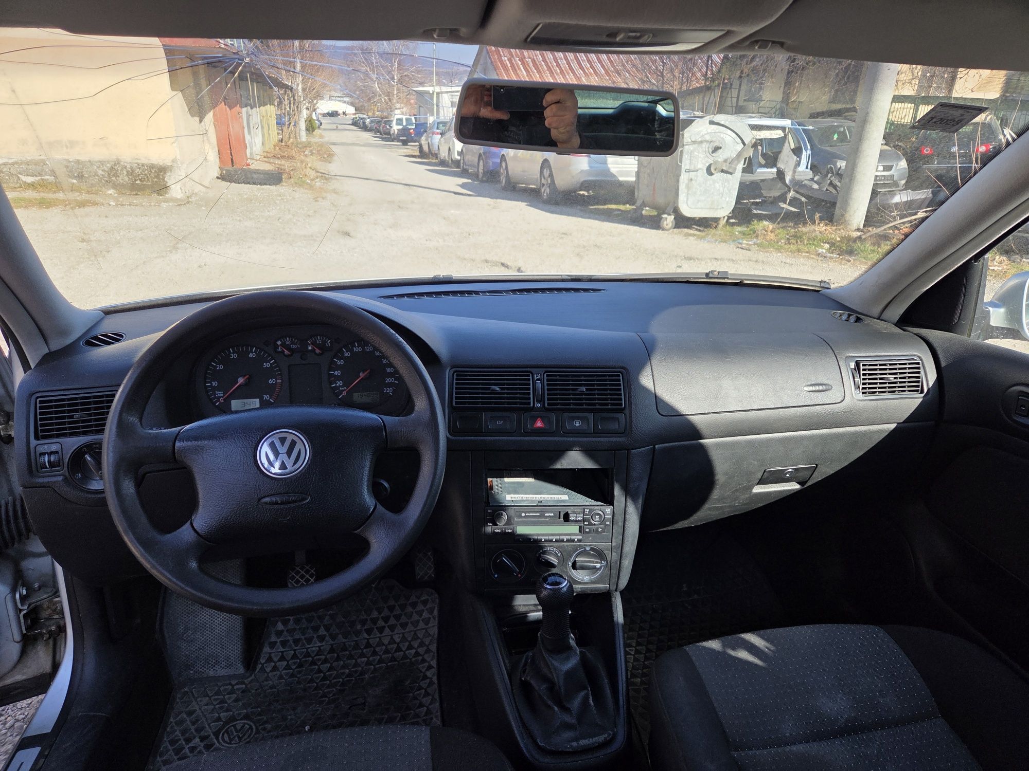 VW Golf 4 1.4i нов внос