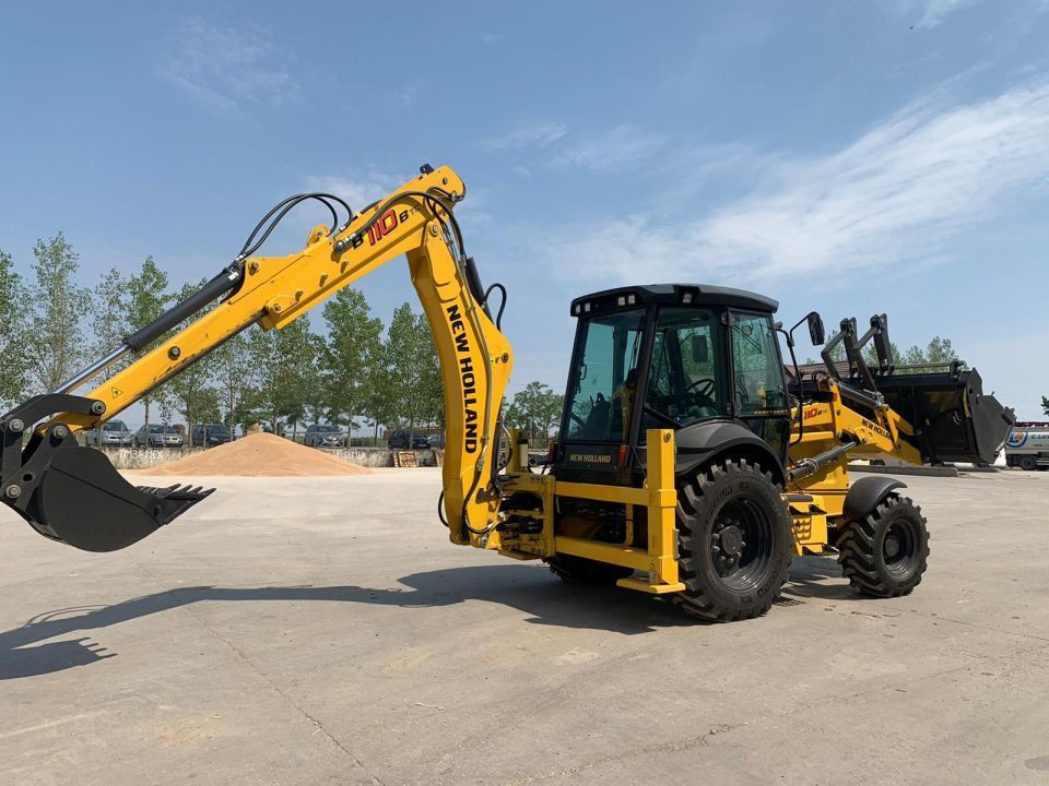 New Holland B110 New Holland B110