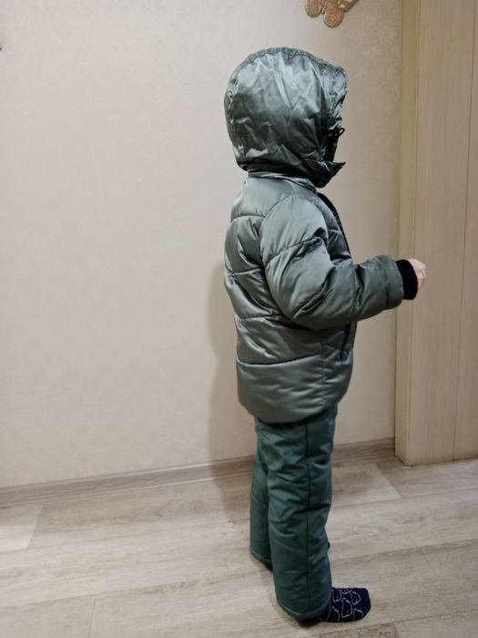 Продам зимние куртку и штаны