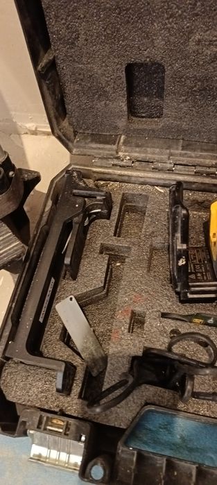 Laser Dewalt DCE089G