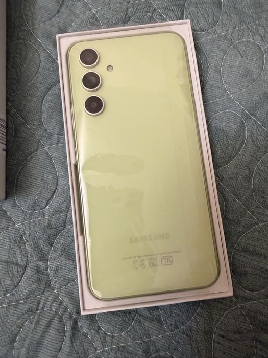 Продаю телефон в отличном состоянии