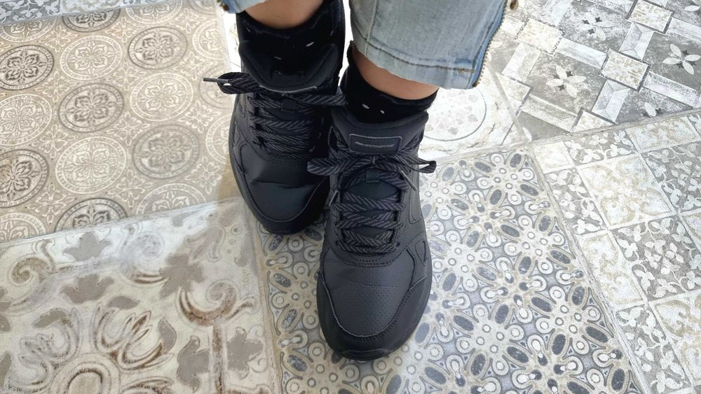Маратонки Skechers Goodyear 37 1/2