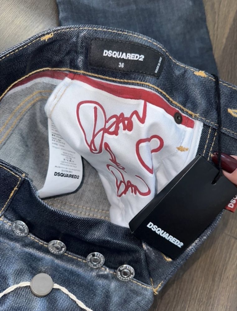 Blugi dsquared noi
