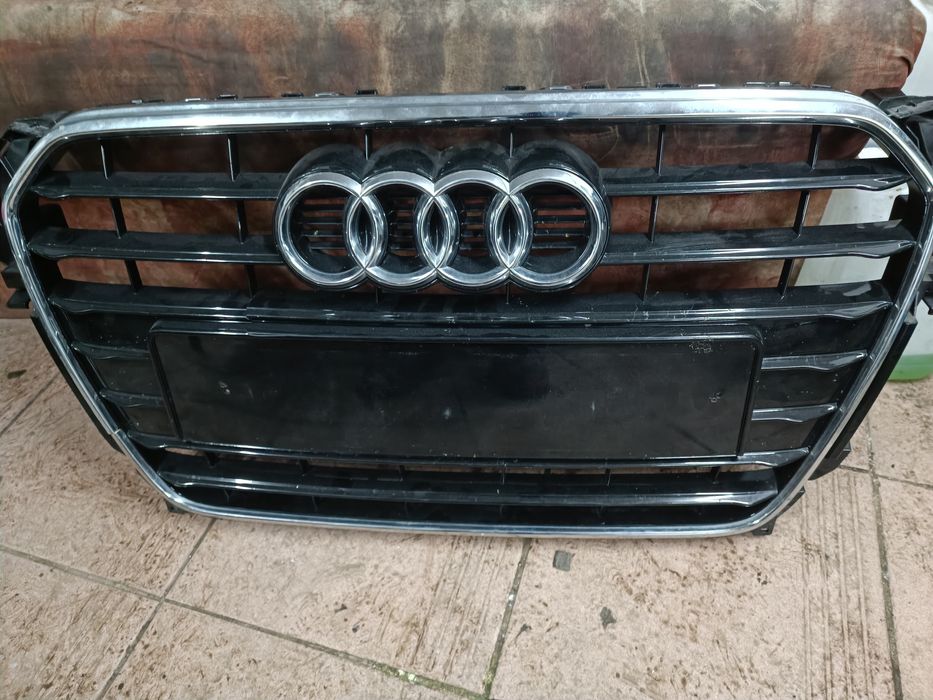 Решетки за ауди А4 Б8.5