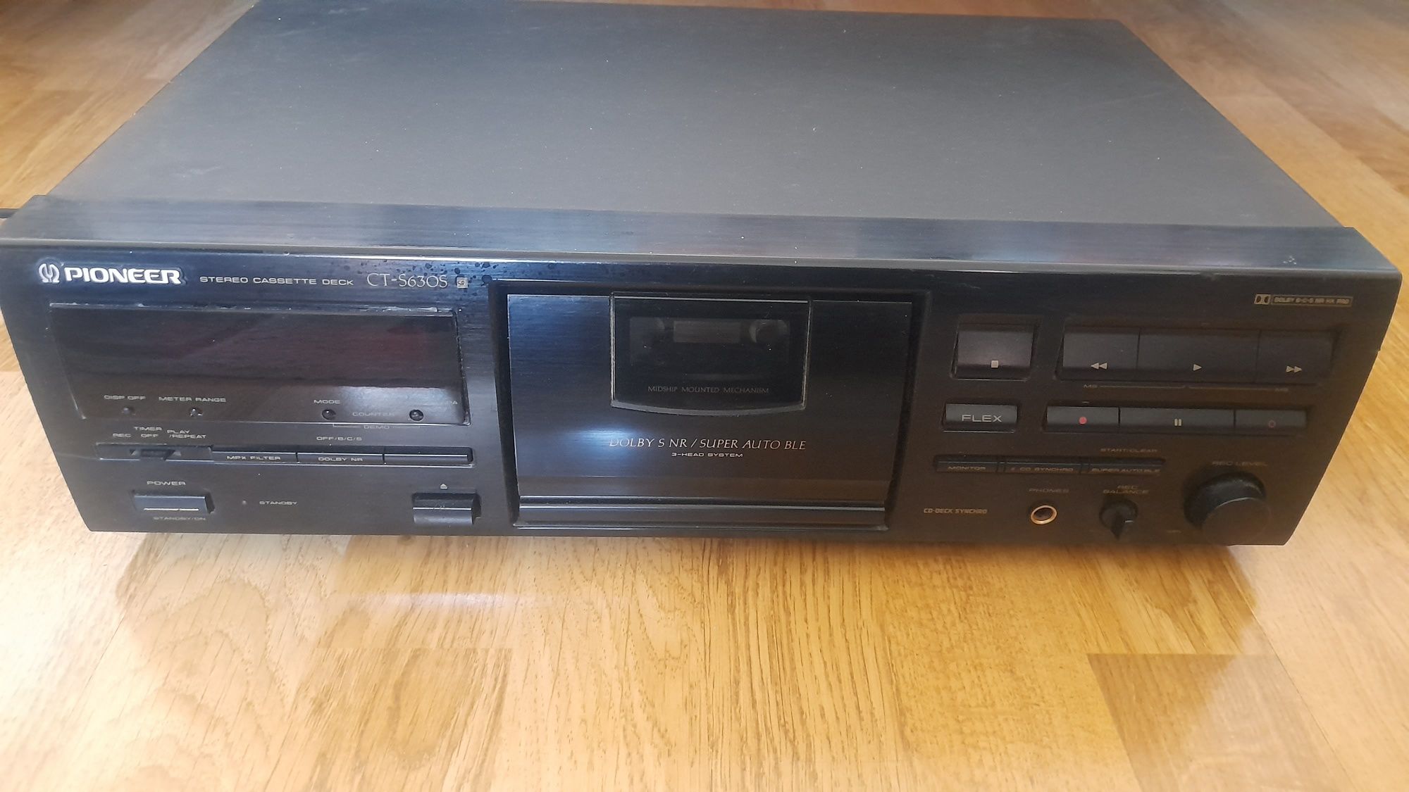 Deck Pioneer model ct-s630s
