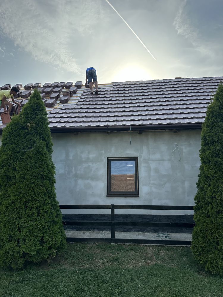 Acoperisuri sarpante dulgherie tigla metalica tigla ceramica