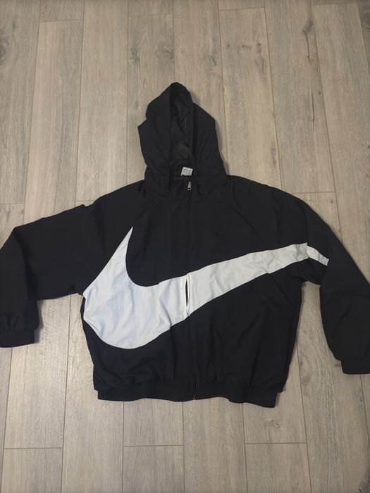 geacă subțire Nike (windbreaker)