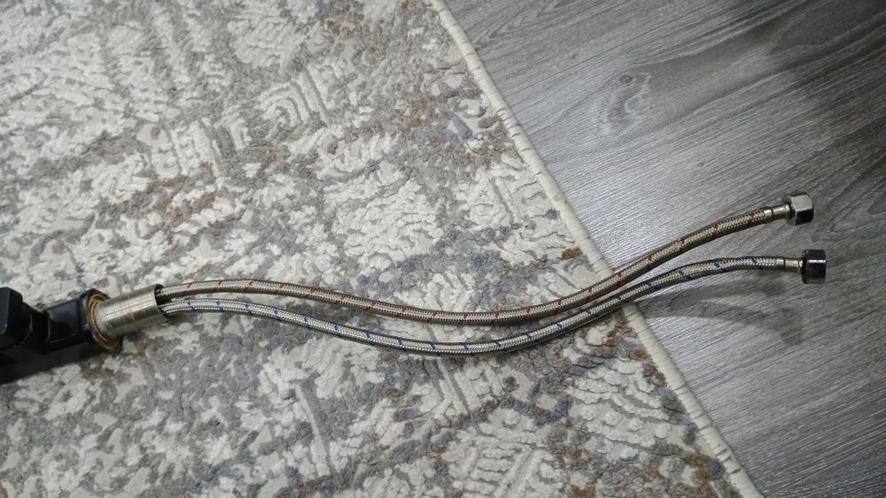 Семиситель сотилади