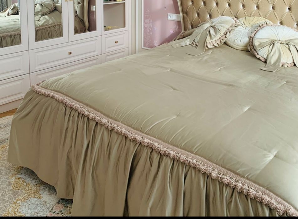 Продам покрывало производство Италия