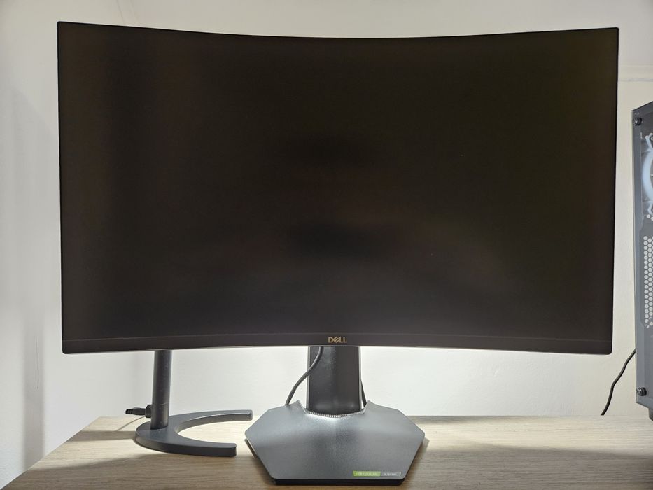 Monitor+pc gaming sau pentru uz personal
