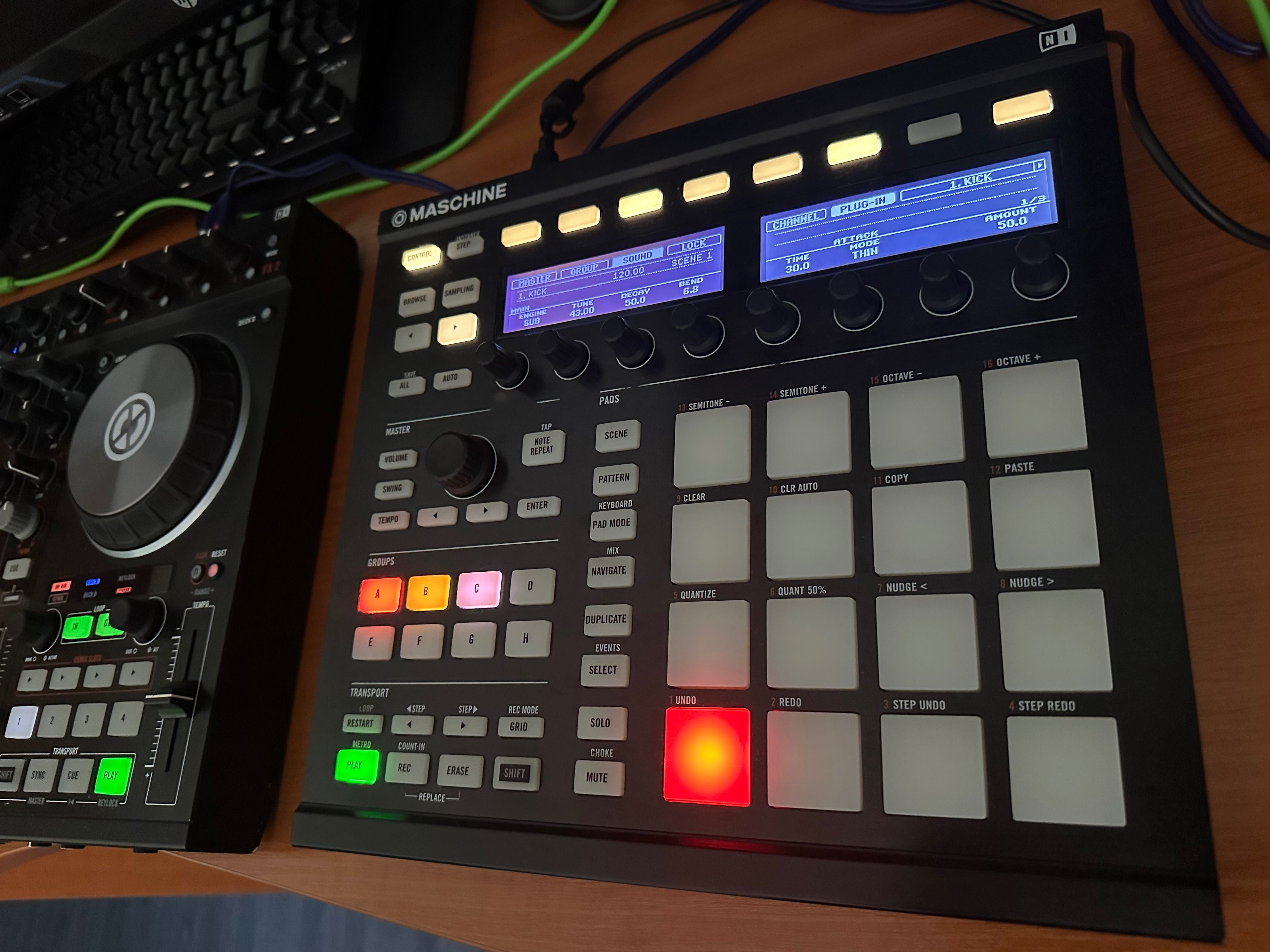 NI Maschine mk2 + Software