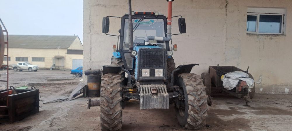 Трактор беларус продается