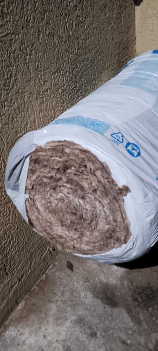 Нова стъклена вата за стена