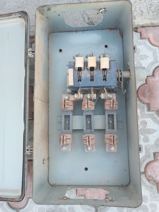 Продам рубильник 250 ампер