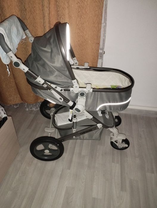 Продам коляску 2в 1