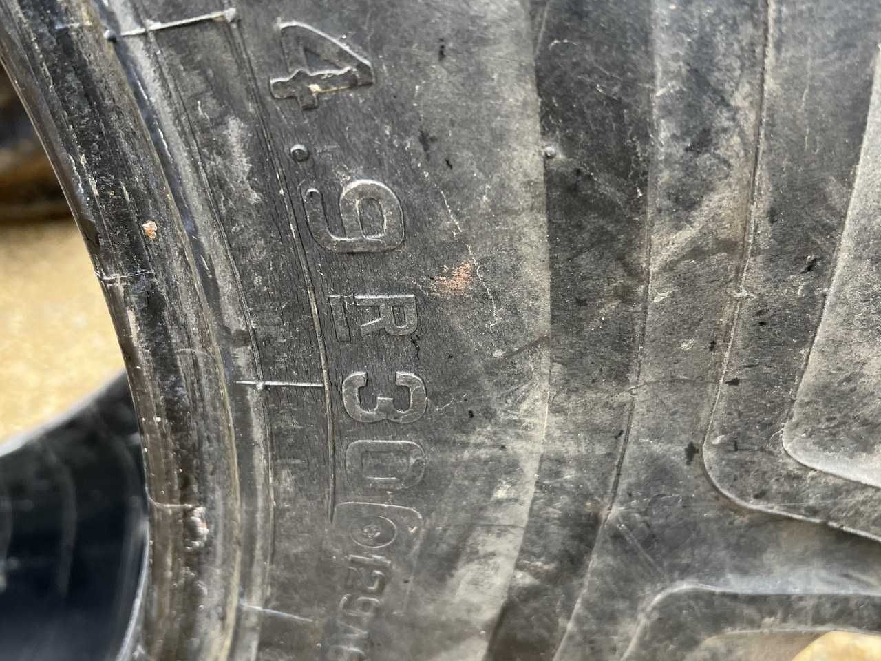 Cauciuc agricol 14.9 R30 Pirelli