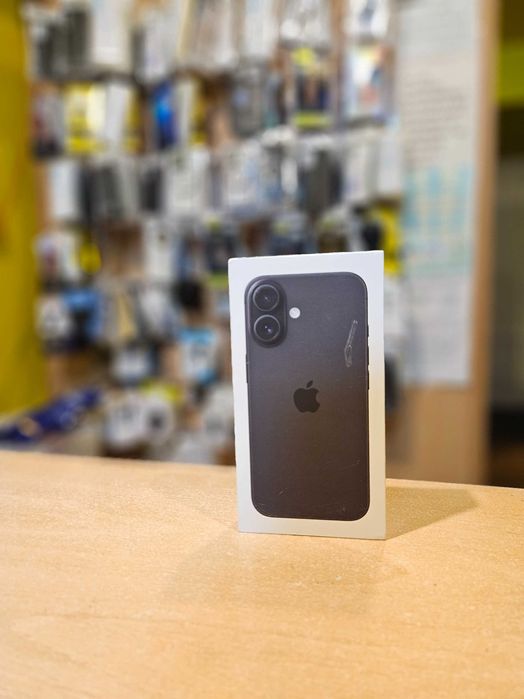 Iphone 16 - Nou, Sigilat - 128GB - Negru