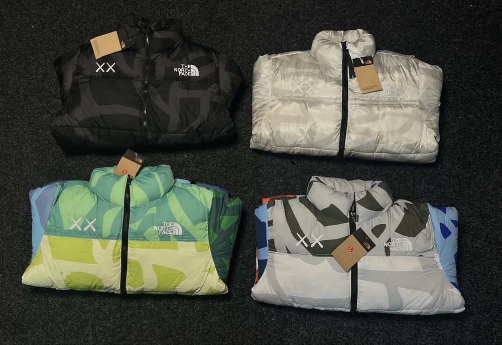 Geaca The North Face x Kaws Alba/Portocalie Premium / 2025