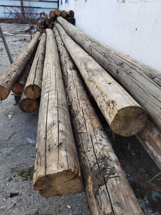 De vânzare grinzi de acoperiș și scara metalica