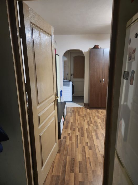 Vand apartament sau schimb !