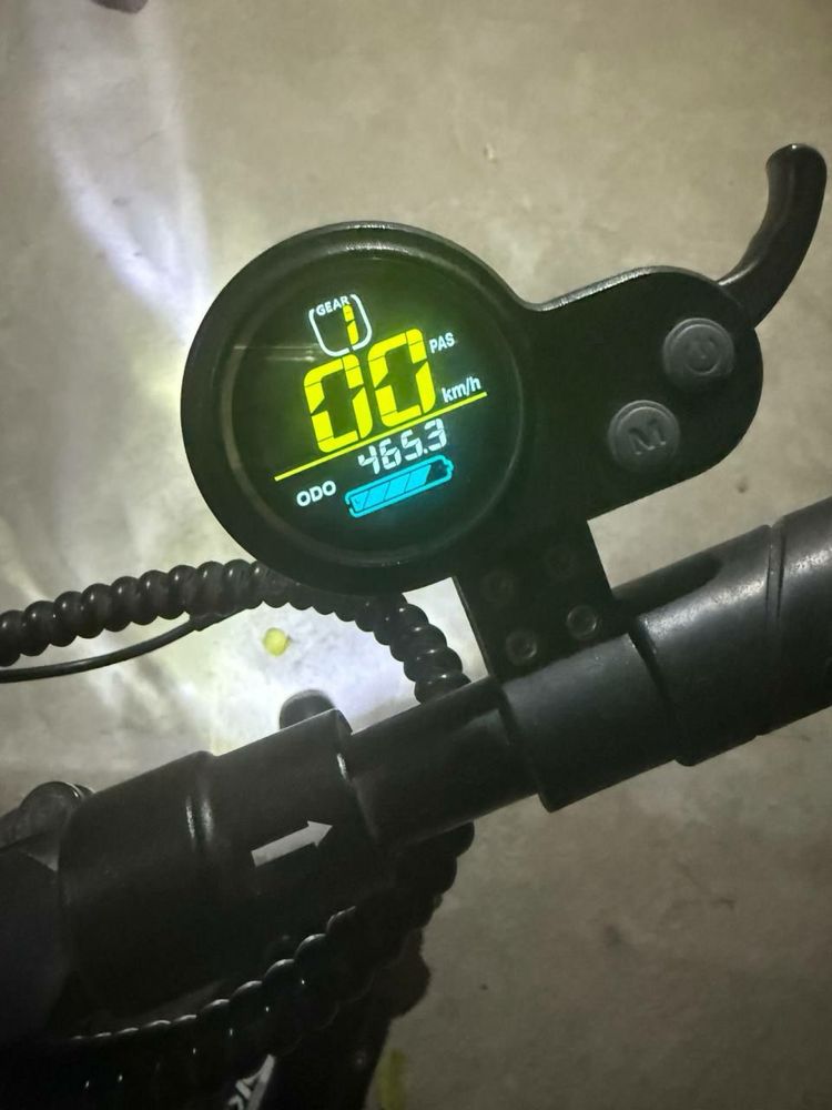 Skillmax Electric Scooter