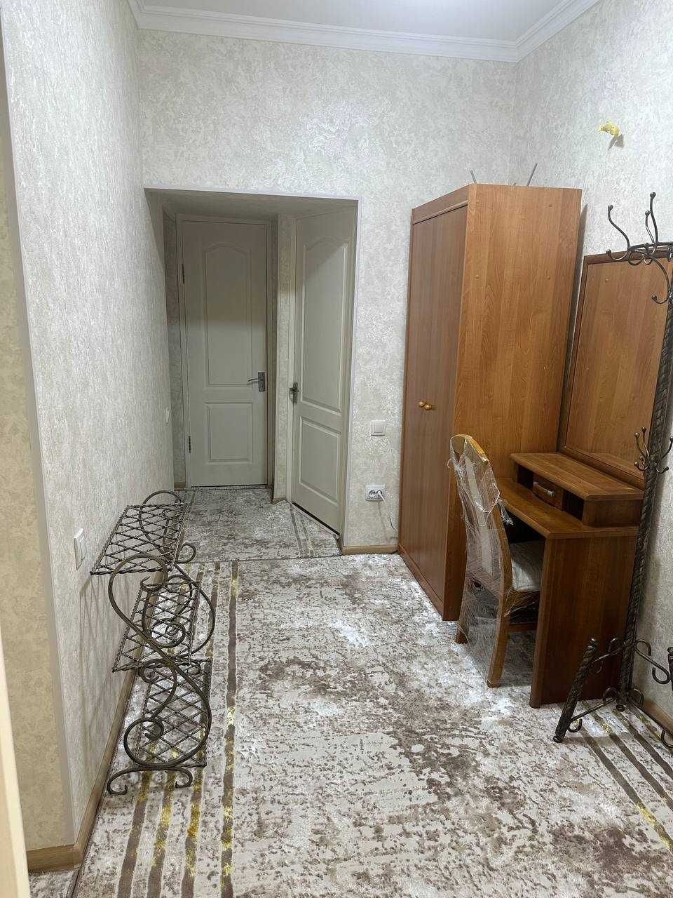 Продаю свою квартиру без посредников и комиссии на улице Моштабиб.