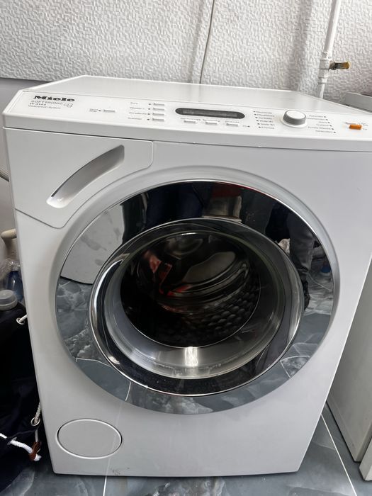 Vand masina de spalat Miele softronic