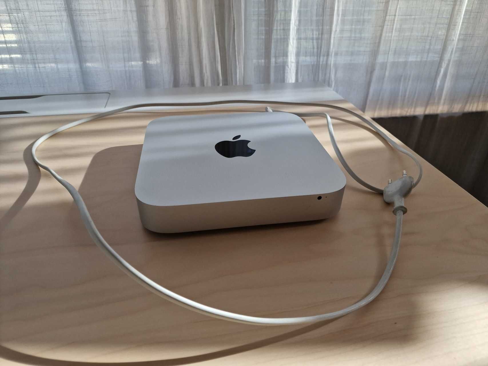 Apple Mac mini 2012 Intel i7, 8GB RAM 256GB +23" Monitor, 2 KB & Mouse
