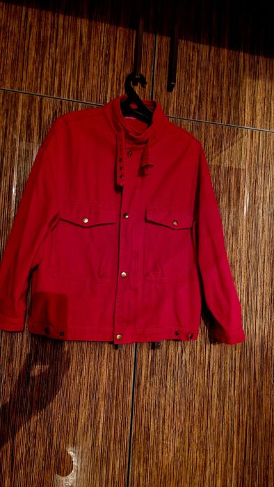 Продается ветровка женская,женская джинсовая куртка куртка