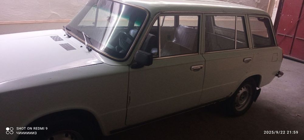 Жигули срочна сотилади