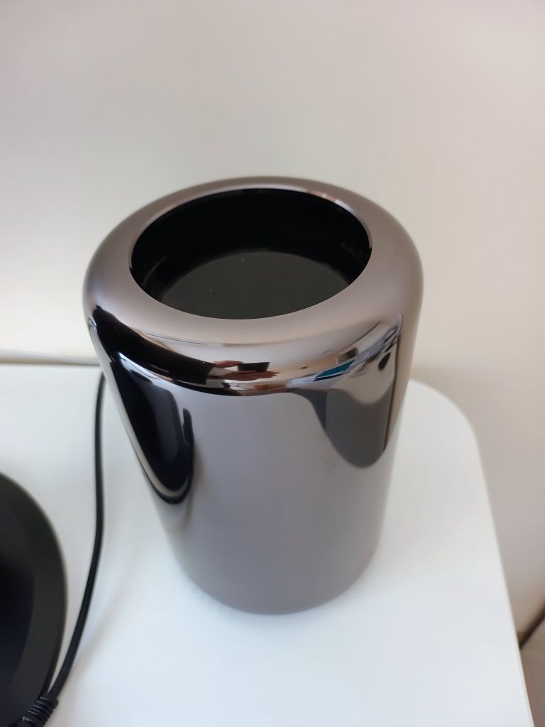 Apple Mac Pro 6.1