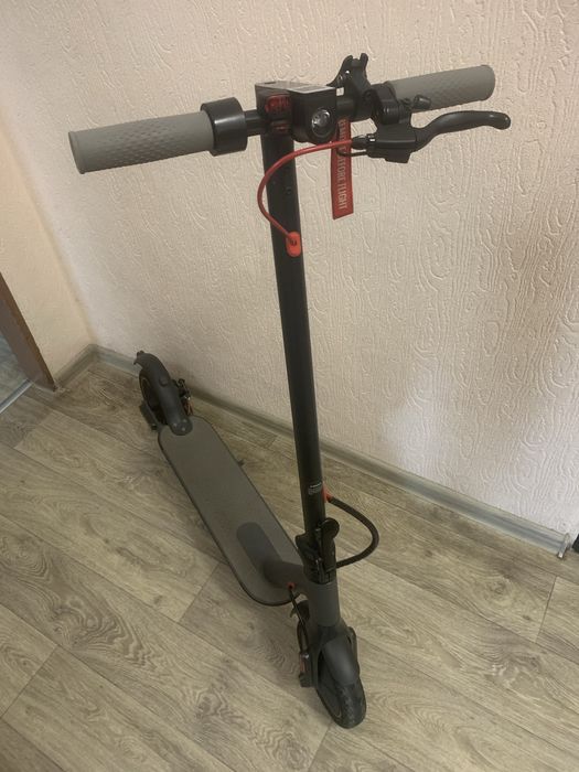 Електрическа тротинетка QMWheel H7, 350W с 10,4Ah батерия