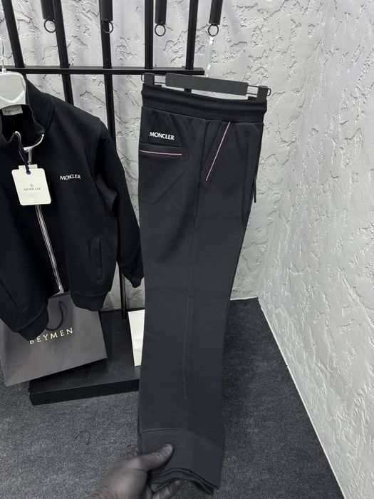 Мъжки екипи различни модели