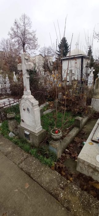 Loc de veci dublu, Cimitirul Iancu Nou ( Bălăneanu)