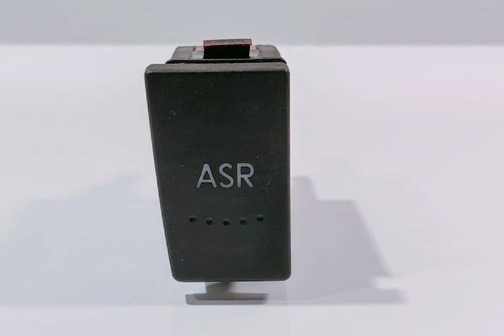 Buton ASR 3B0927133A Volkswagen VW Passat B5.5 (facelift) seria