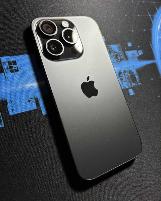 Mega OFERTA : iPhone 15 pro de 256 GB cu 100% Bateria