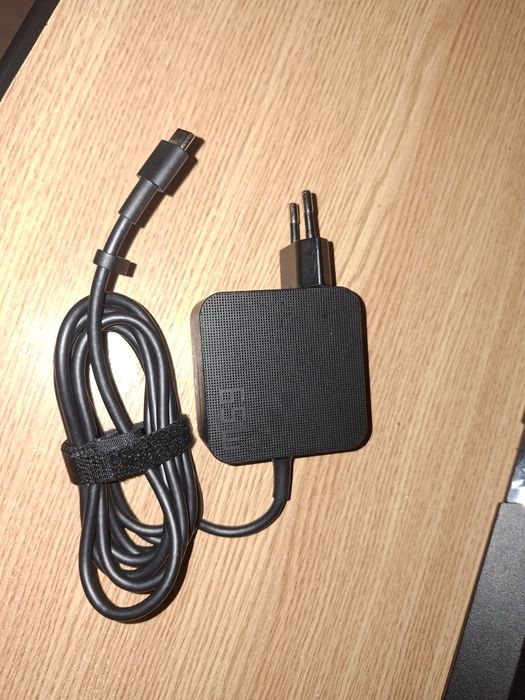 Alimentator original ASUS Usb-c 65w