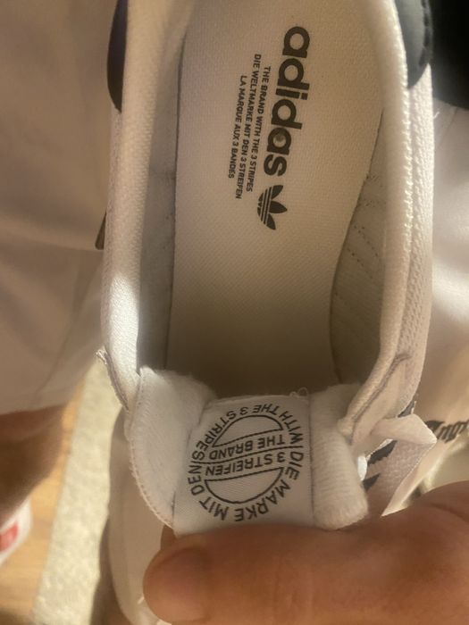 Маратонки Адидас чисто нови